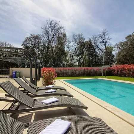 Mit Privatpool Fuer 20 Personen Ca 480 Qm In Banjole, Istrien Istrische Riviera